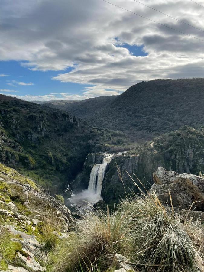 Hotel Rural Rinconada De Las Arribes อัลเดอาดาวีลา เด ลาริเบรา ภายนอก รูปภาพ