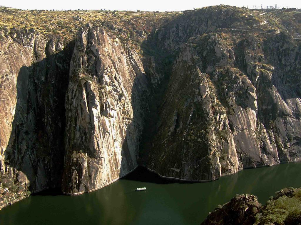 Hotel Rural Rinconada De Las Arribes อัลเดอาดาวีลา เด ลาริเบรา ภายนอก รูปภาพ